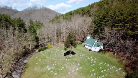 High-Aerial-St-Johns-Episcopal-Church,-Valle-Crucis-NC