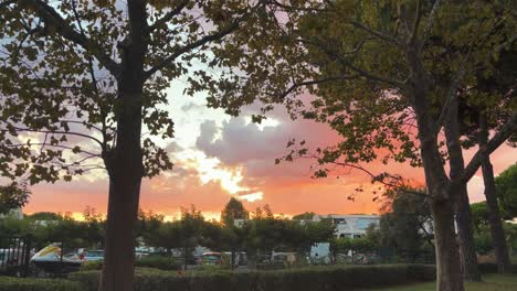 hermosa vista de la puesta de sol en grande motte