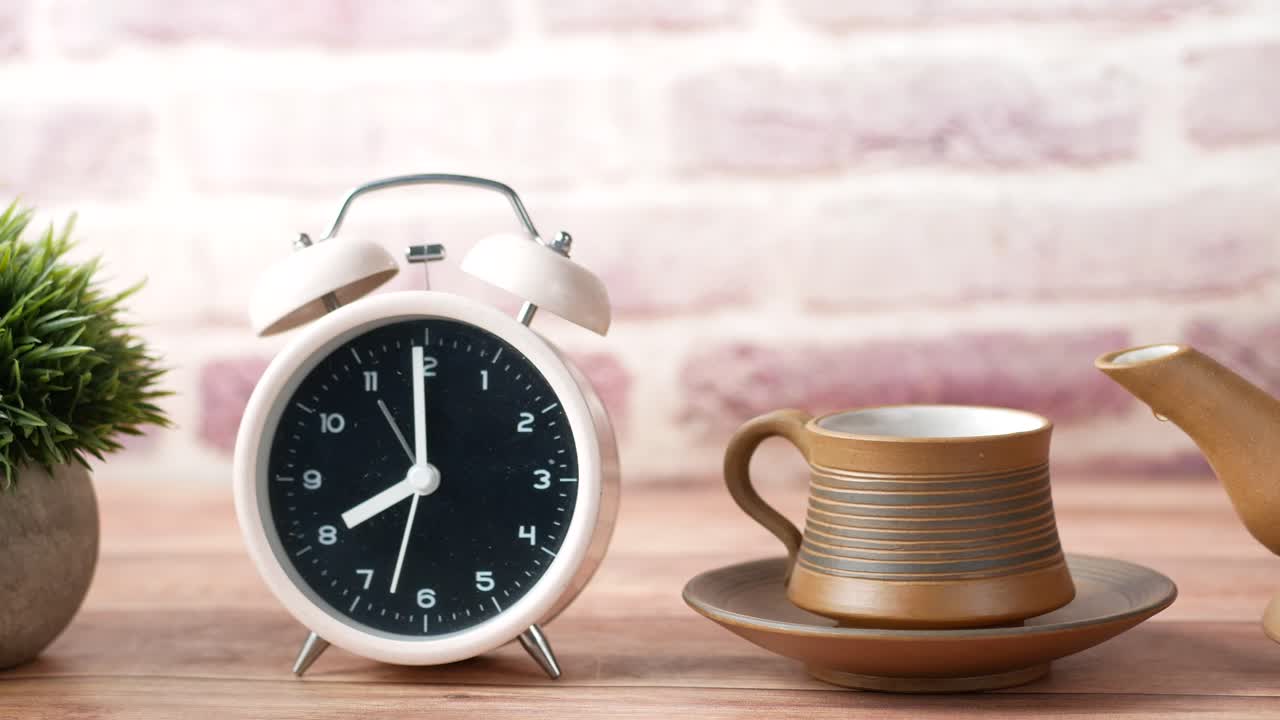 утренняя рутина с чаем