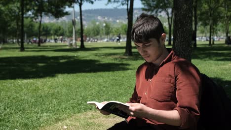 páginas de libros girando