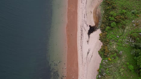 Playa-Escocesa-Salvaje,-Aérea-De-Arriba-Hacia-Abajo,-Morvern,-Tierras-Altas