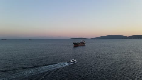 barco de transporte marítimo 7