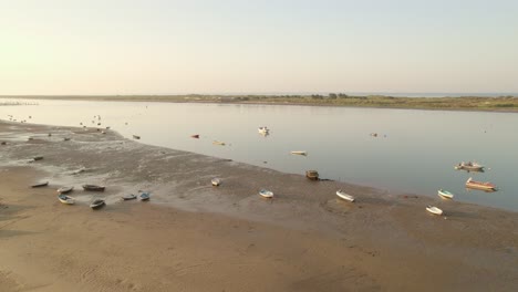 Strand-Bei-Sonnenaufgang-Bei-Ebbe