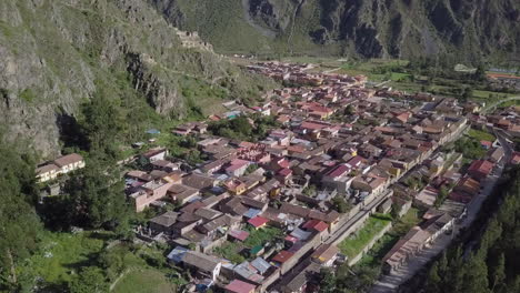 ollantaytambo in peru