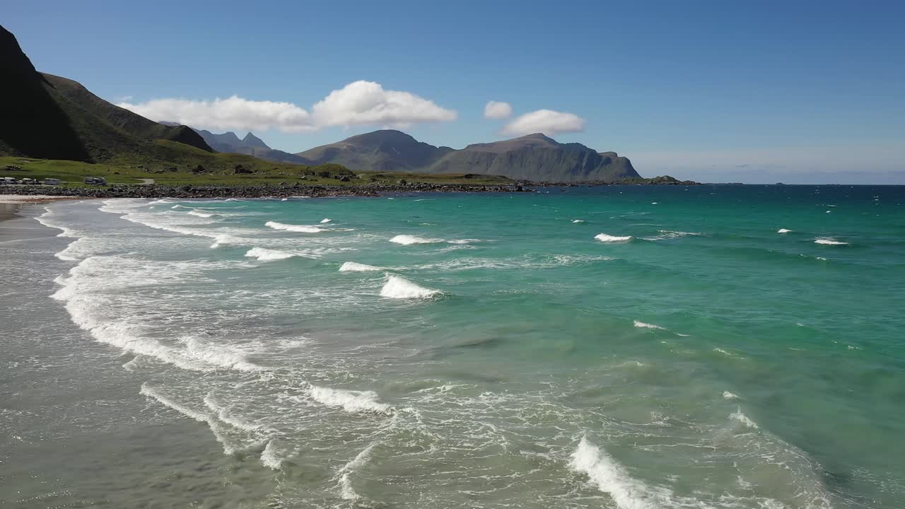 Plage des îles Lofoten, un archipel du comté de Nordland, Norvège
