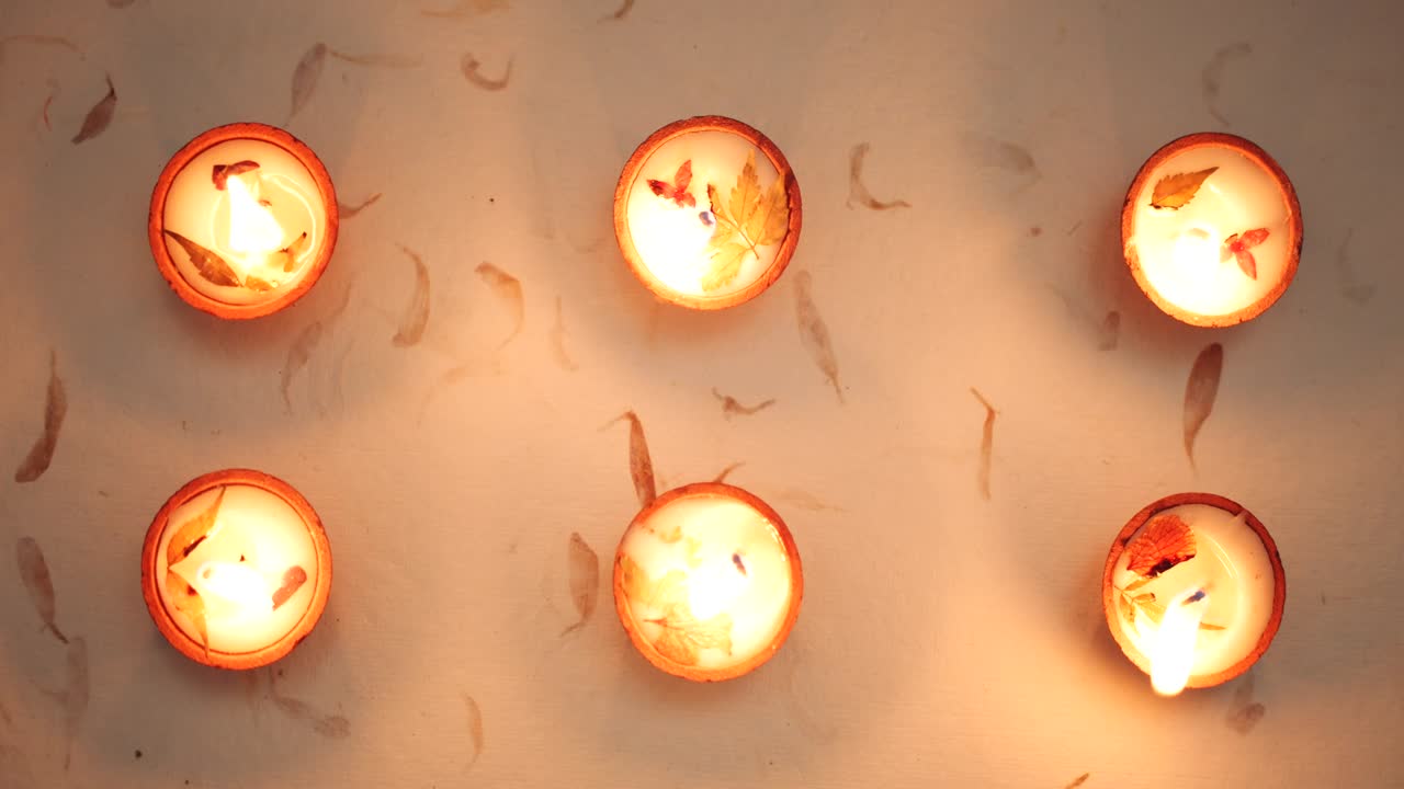 힌두교 의 가장 인기 있는 축제 인 디프발리 의 장식