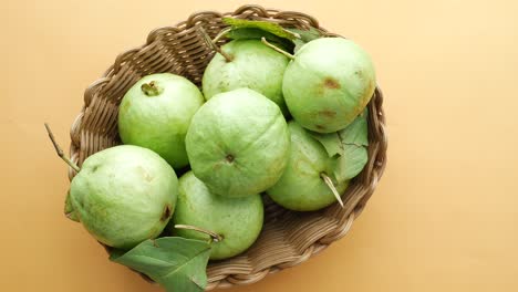 Top-view-of-guava-in-a-bowl-on-table