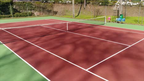 Cancha-De-Tenis-Vacía-Como-Fondo