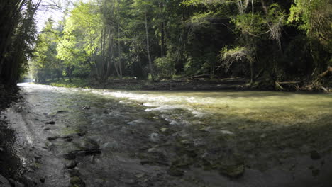 Zeitraffer-Der-Aufgehenden-Sonne-über-Dem-Big-Sur-River-Im-Frühjahr-In-Big-Sur-Kaliforniensur