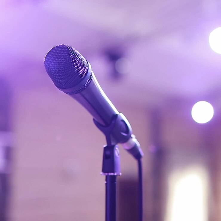 Microfono sul palco da concerto