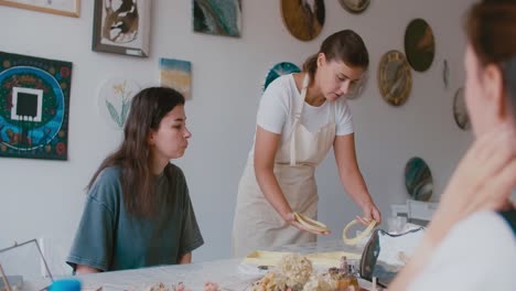 art class instruction