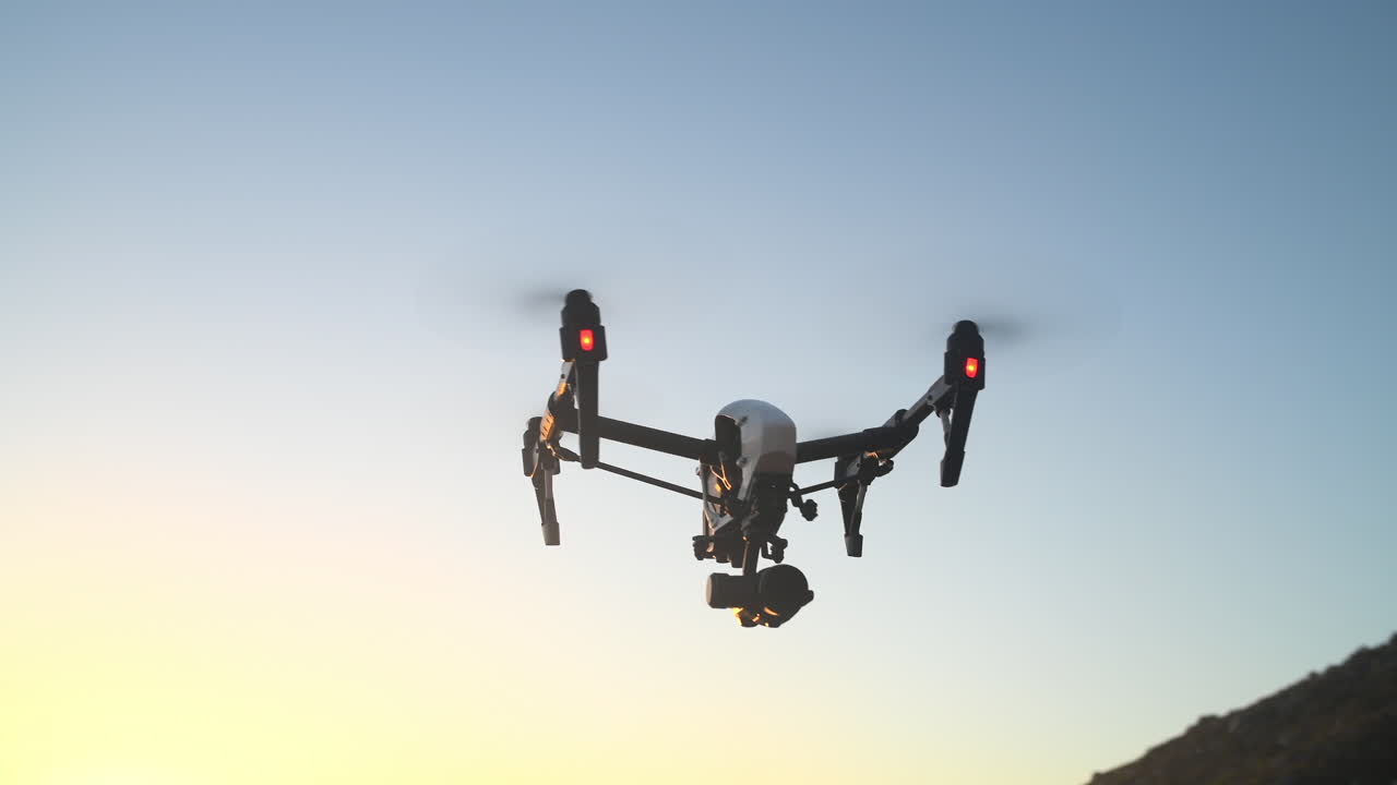 위에서 탐험하는 것