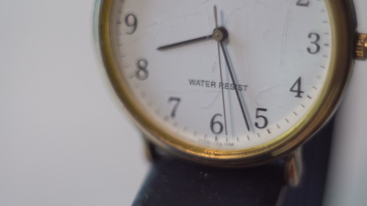 reloj de muñeca de cuarzo