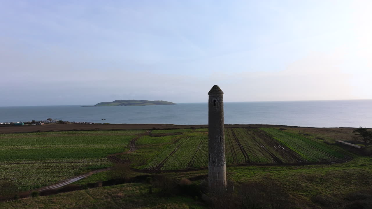 4K filmiske droneoptagelser af Portranes kystlinje i County Dublin_07