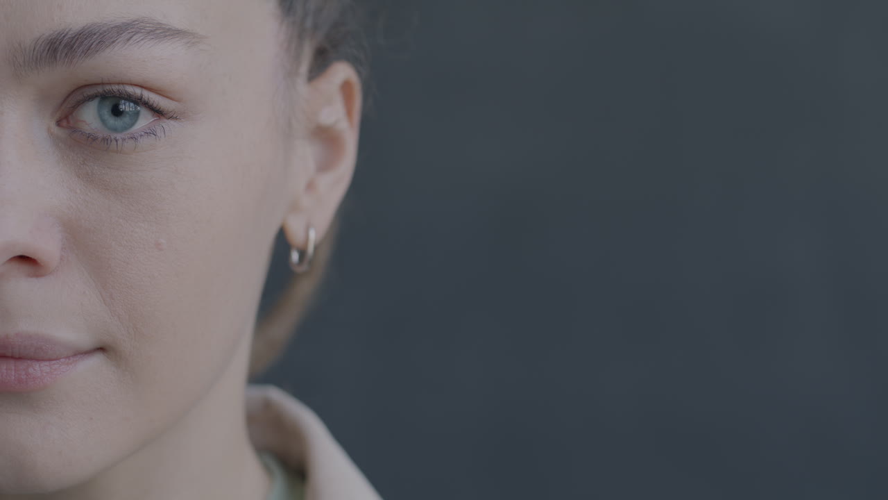 primer plano de la cara de una mujer