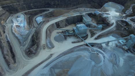 Aerial-view-of-heavy-machinery-in-a-quarry