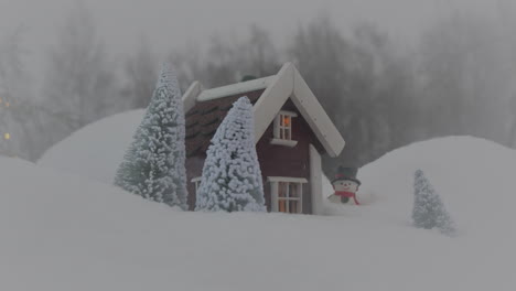 Weihnachtspostkarte,-Traumhaftes-Weihnachtshaus-Und-Schneemann