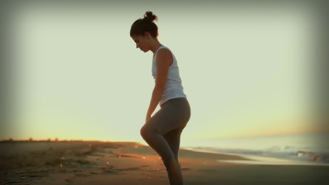 Kvinde laver yoga 51