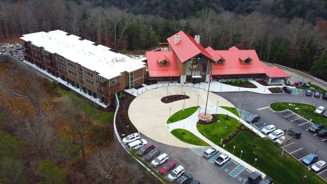 hocking hills state park lodge, en el sureste de ohio, drone aéreo
