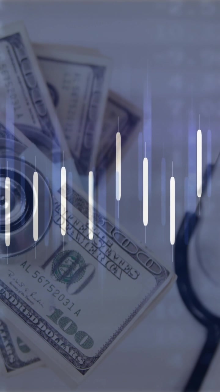 Animazione di elaborazione di dati finanziari sopra dollari e stetoscopio su sfondo bianco