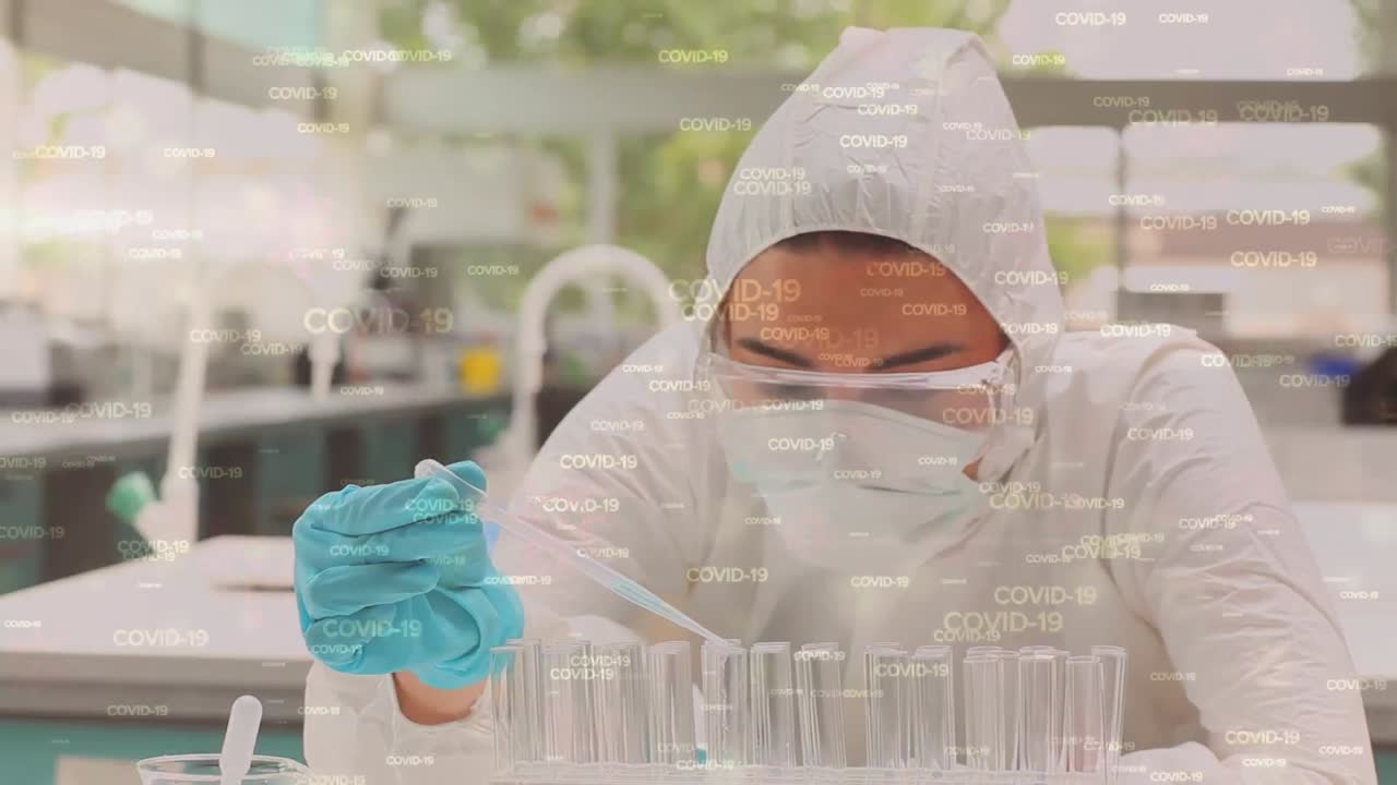 코로나19와 매크로 코로나19 세포의 애니메이션 코카시안 남성 과학자 위에 떠다니는 아이콘