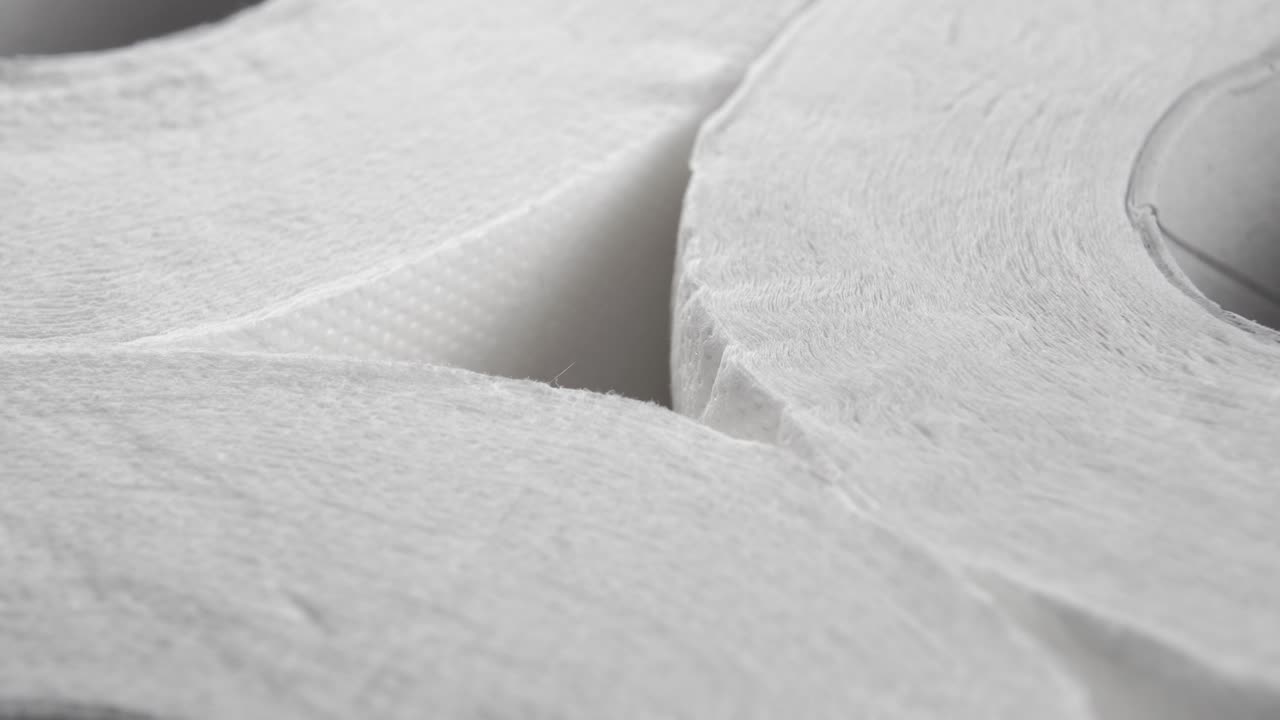 rollos de papel higiénico limpio para el hogar. macro