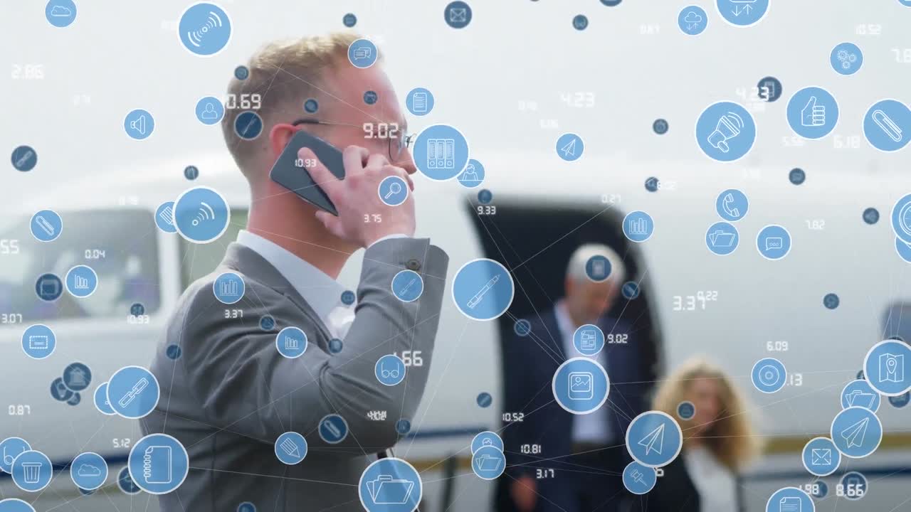 스마트폰과 개인 비행기를 가진 코카시안 사업가 위의 아이콘의 애니메이션