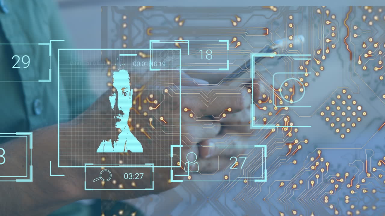 animación de iconos y retratos de personas con placa de circuito de computadora sobre el hombre usando teléfono inteligente