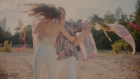 Un-Joven-Feliz-Girando-A-Su-Novia-Mientras-Baila-Bachata.