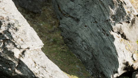 close-up-of-rocky-stones-formation