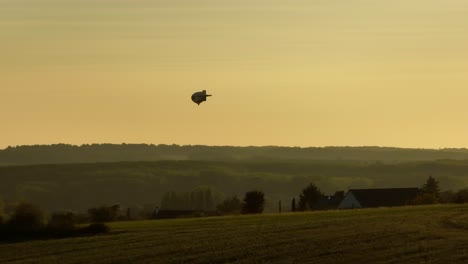 Experiencing-travelling-by-airship