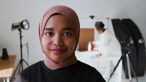 photographer in studio