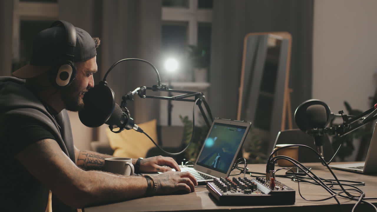 Happy Man Streaming Video Game and Talking