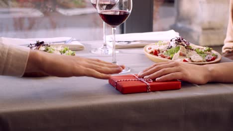 romantic dinner with a gift