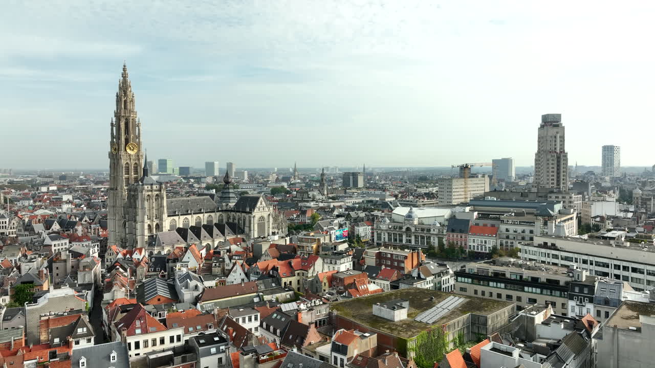 Luftfoto af bybilledet i Antwerpen, Belgien