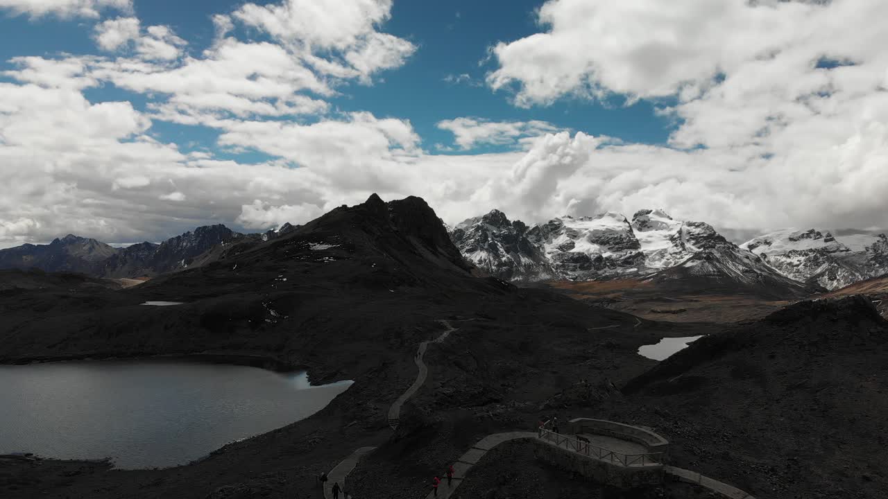 pastoruri, tiro aéreo 4k pastoruri