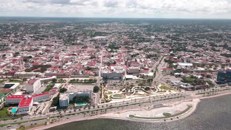 Volando-Por-La-Bahia-De-Campeche,-Mexico