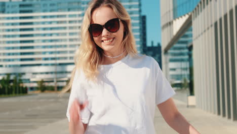 young woman enjoying the city