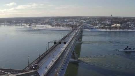 the peace bridge in buffalo, new york