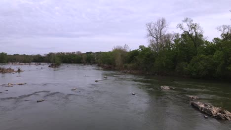 Antena-A-Lo-Largo-Del-Río-Potomac-Cerca-De-Great-Falls-Virginia-2