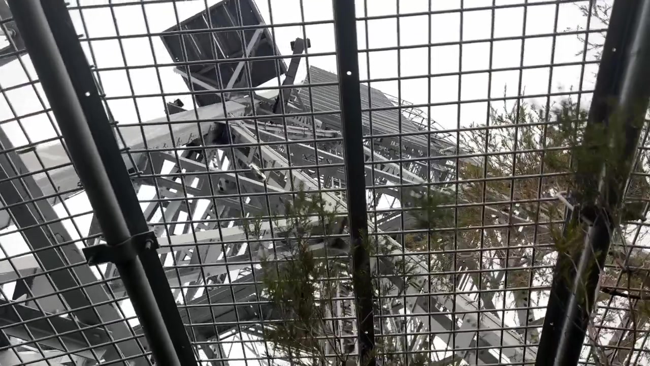 Japan Nagoya Fernsehturm, Blick von unten.