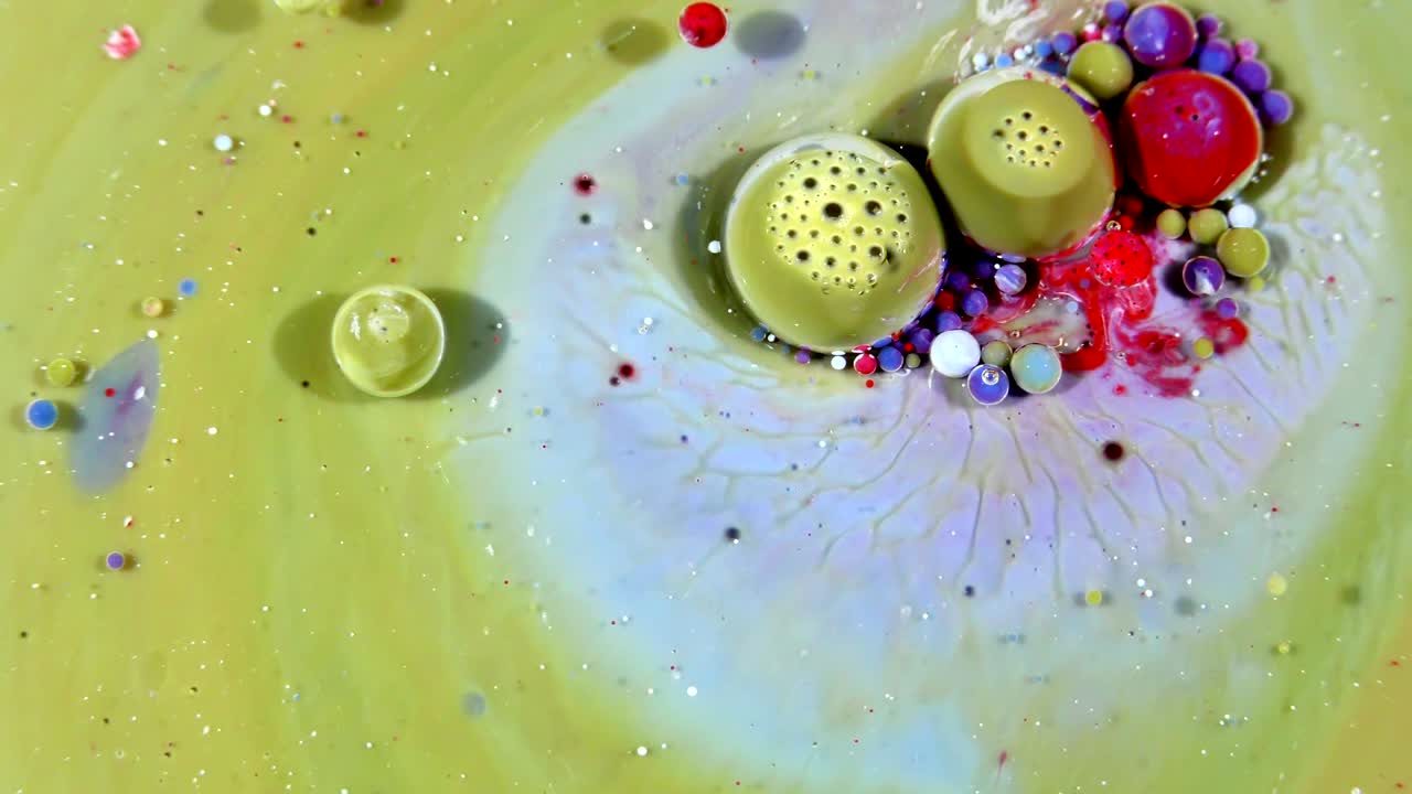 예술 잉크 페인트는 구에서 확산 폭발