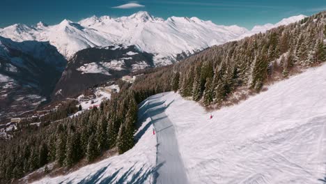 Antena:-Hermosa-Pista-De-Esquí-De-Les-Arcs-A-Través-De-Los-Alpes-Franceses-Backcountry