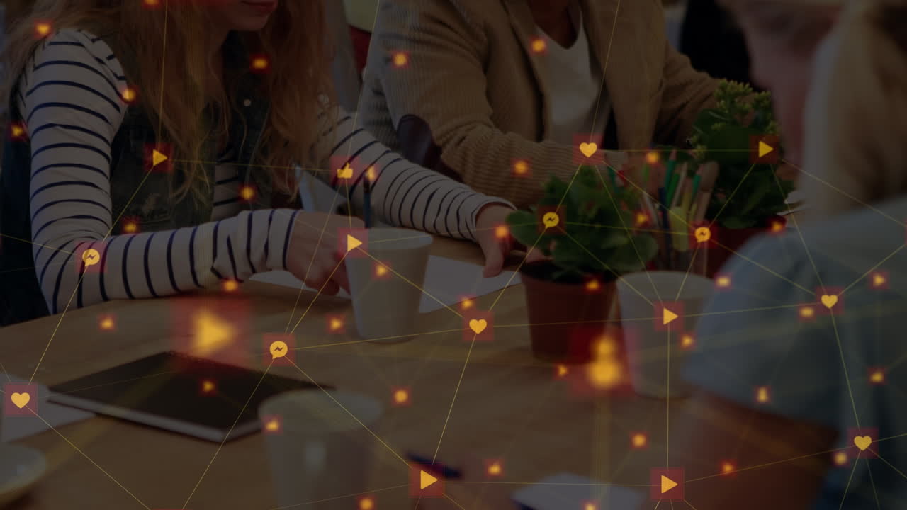 다양한 사업가 그룹을 연결하는 네트워크의 활성화