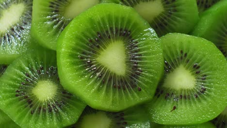 rodajas de frutas de kiwi en rotación