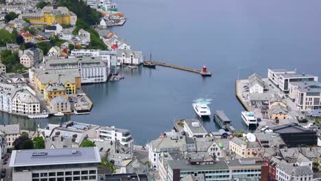 Aksla-En-La-Ciudad-De-Alesund,-Noruega