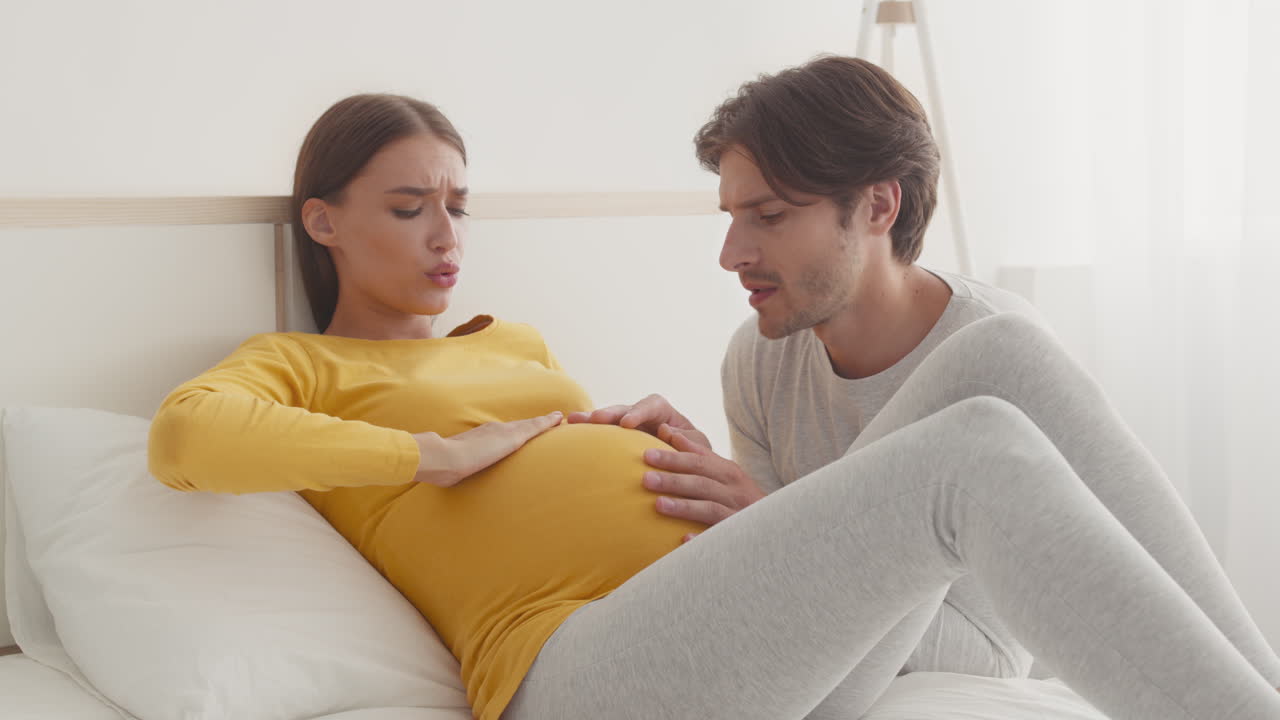 mujer embarazada en parto