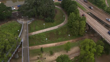 Birds-eye-view-over-the-Buffalo-Bayou-in-Houston,-Texas