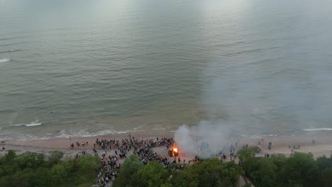 Celebration-of-the-Midsummer-Holidays-in-Pavilosta,-Latvia