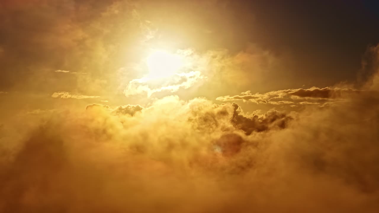 Tramonto vivace visto da sopra le nuvole dal finestrino di un aereo ad alta quota